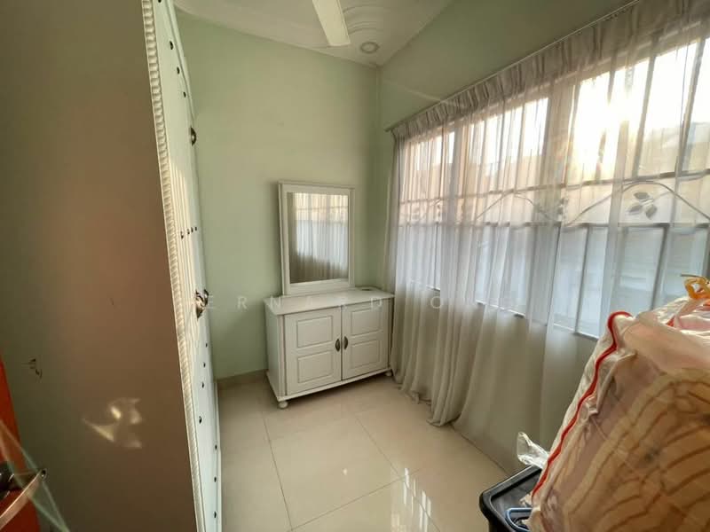 2-storey Terraced House for Sale in Bandar Tasik Puteri (Rawang) - Bernard Ong - Bedroom - PropertyGuru.com.my