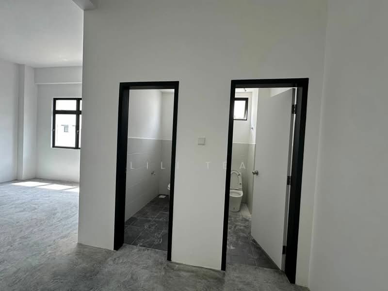 Eco Botanic @ Eco Boulevard 2 untuk Untuk Disewa - RM 3,500 /bulan, Mac 2026 - Bathroom - PropertyGuru.com.my
