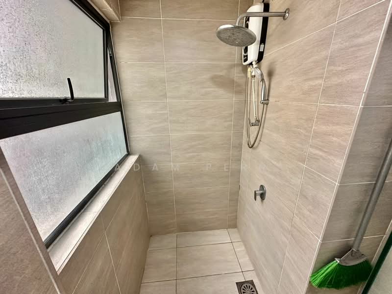 Service Residence for Sale at Maisson - Adam Pern - Bathroom - PropertyGuru.com.my