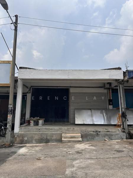 Shop for Sale in Taman Intan (Kluang) - Terence Lay - Exterior - PropertyGuru.com.my