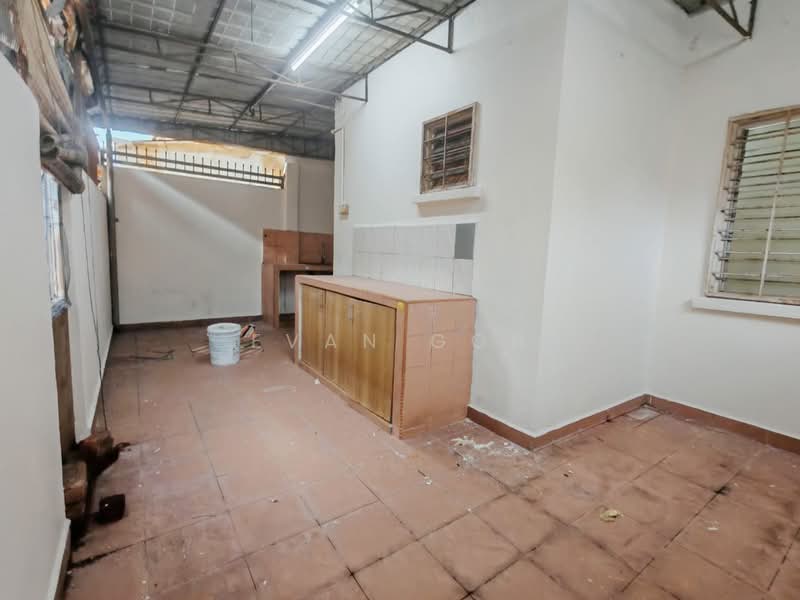 BK5 untuk Untuk Dijual - RM 780,000, Mac 2026 - Kitchen - PropertyGuru.com.my