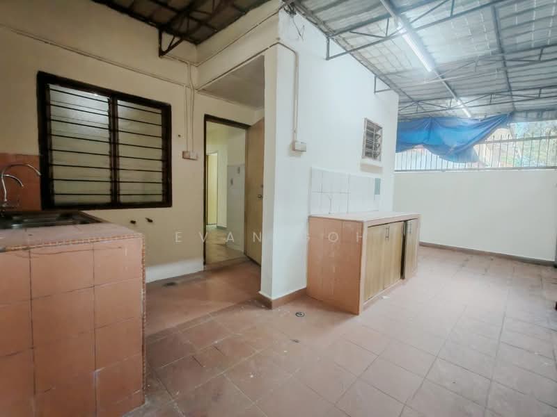 BK5 untuk Untuk Dijual - RM 780,000, Mac 2026 - Kitchen - PropertyGuru.com.my