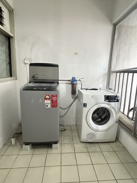 Mont Kiara Palma untuk Untuk Disewa - RM 4,500 /bulan, Mac 2026 - Balcony - PropertyGuru.com.my