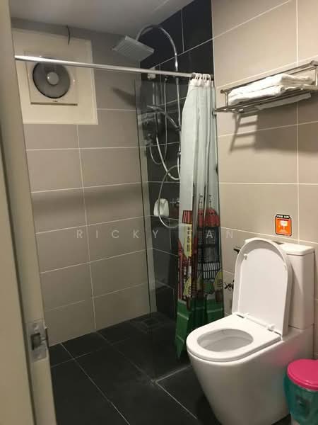 Evo Soho Suite untuk Untuk Disewa - RM 2,500 /bulan, Mac 2026 - Bathroom - PropertyGuru.com.my