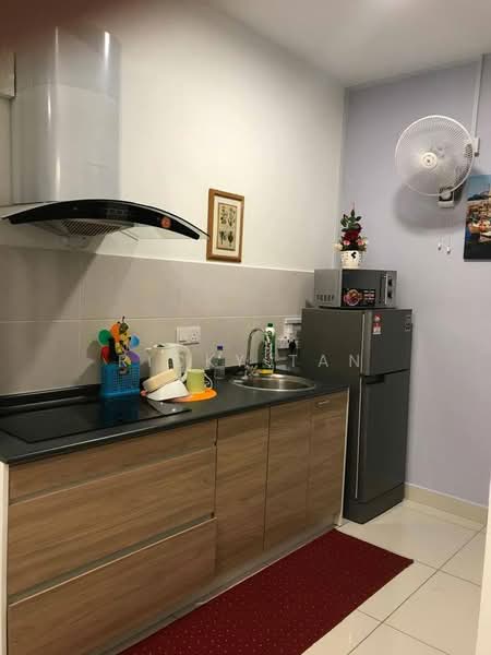 Evo Soho Suite untuk Untuk Disewa - RM 2,500 /bulan, Mac 2026 - Kitchen - PropertyGuru.com.my