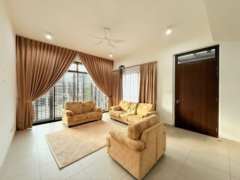 The Mulia Residences untuk Untuk Dijual - RM 1,200,000, Mac 2026 - Living Room - PropertyGuru.com.my