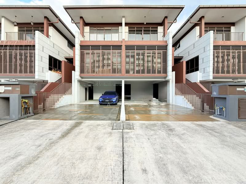 3-storey Terraced House for Sale in Cyberjaya (Selangor) - BILYA ARIFF - Exterior - PropertyGuru.com.my