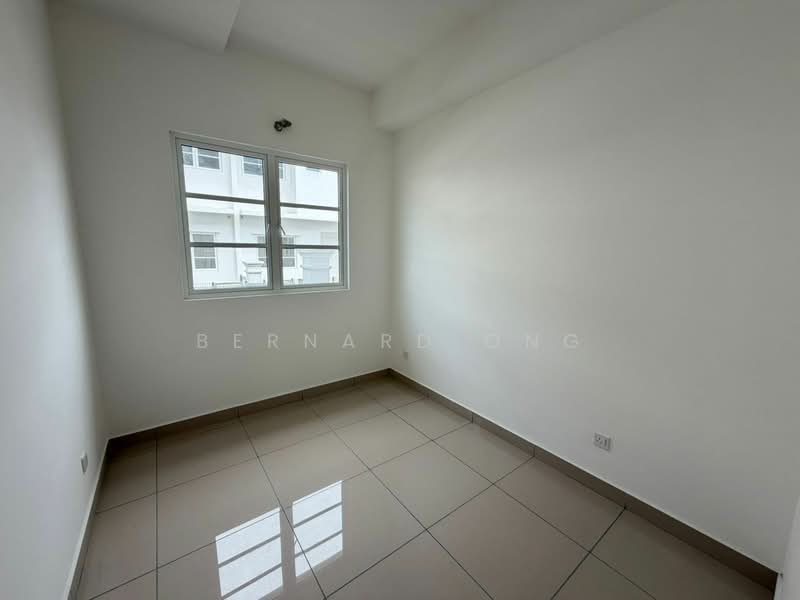 2-storey Terraced House for Sale in Bandar Country Homes (Rawang) - Bernard Ong - Interior - PropertyGuru.com.my