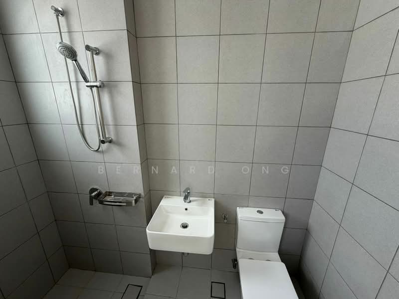 2-storey Terraced House for Sale in Bandar Country Homes (Rawang) - Bernard Ong - Bathroom - PropertyGuru.com.my