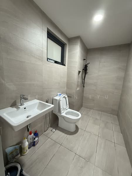 Skyline KL untuk Untuk Disewa - RM 1,800 /bulan, Mac 2026 - Bathroom - PropertyGuru.com.my