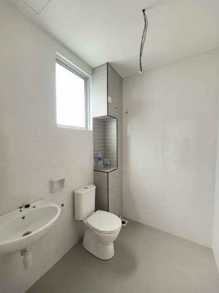 Rumah Teres 2.5-Tingkat untuk Dijual di Bandar Bukit Tinggi 2 (Klang) - Vivan Tan - Bathroom - PropertyGuru.com.my