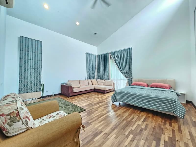 Bungalow for Sale in Setia Eco Park (Setia Alam) - KH Chong - Living Room - PropertyGuru.com.my