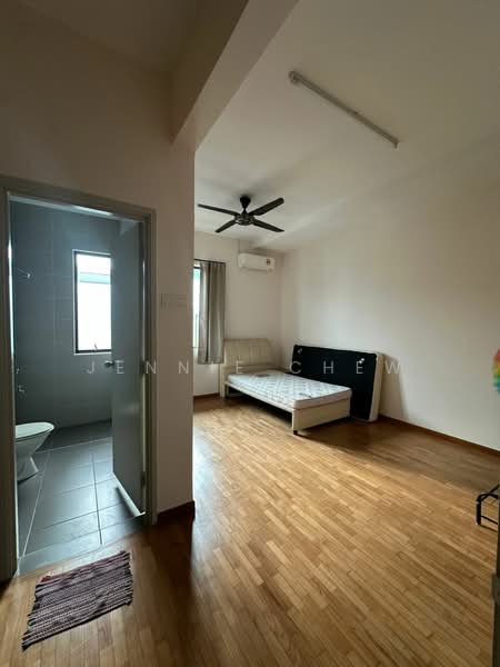 Cluster House for Sale in Taman Adda Heights (Tebrau) - Jennie Chew - Bathroom - PropertyGuru.com.my