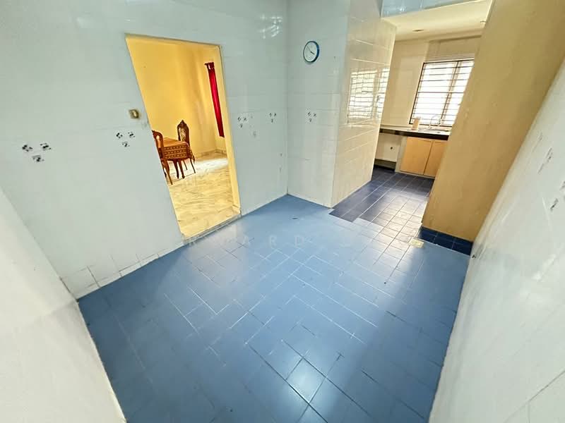 Desa 7, Bandar Country Homes, Rawang untuk Untuk Dijual - RM 499,000, Mac 2026 - Kitchen - PropertyGuru.com.my