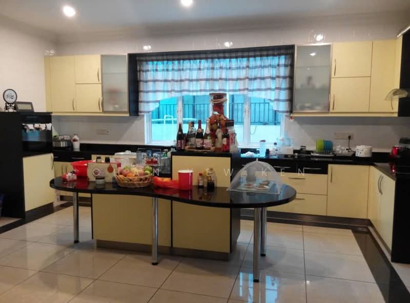 Bungalow for Sale in Selangor Polo Residency (Kota Damansara) - Chan Yew Ken - Kitchen - PropertyGuru.com.my