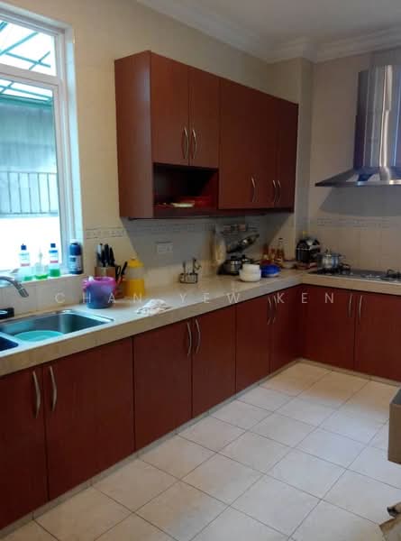 Bungalow for Sale in Selangor Polo Residency (Kota Damansara) - Chan Yew Ken - Kitchen - PropertyGuru.com.my