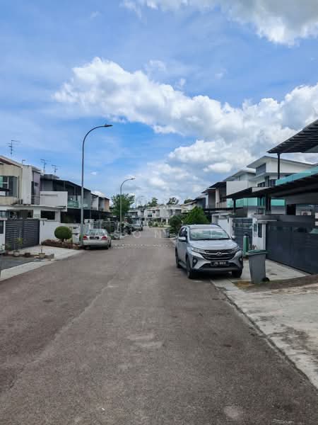 Taman Ehsan Jaya untuk Untuk Dijual - RM 828,000, Mac 2026 - Exterior - PropertyGuru.com.my