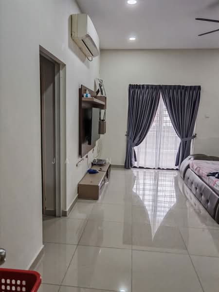 Taman Ehsan Jaya untuk Untuk Dijual - RM 828,000, Mac 2026 - Bedroom - PropertyGuru.com.my