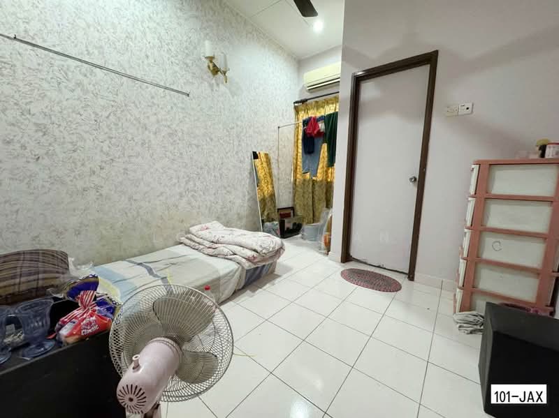 Bandar Puteri Klang untuk Untuk Dijual - RM 599,000, Mac 2026 - Bedroom - PropertyGuru.com.my
