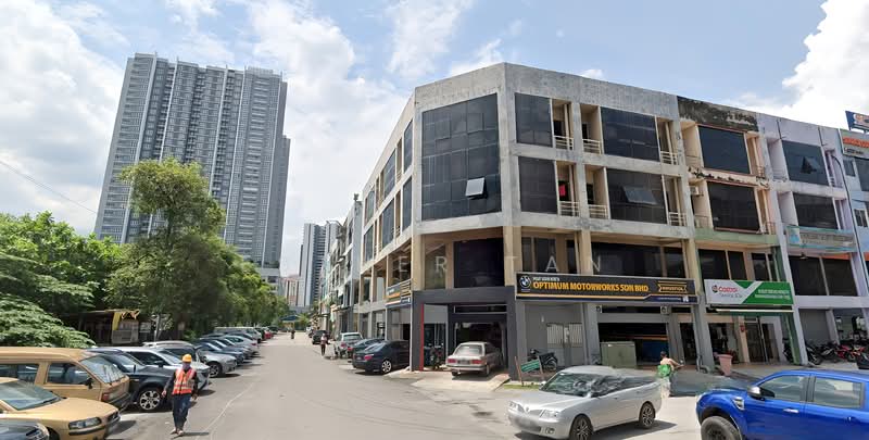 Shop for Rent in Kayu Ara (Selangor) - Esther Tan - Exterior - PropertyGuru.com.my