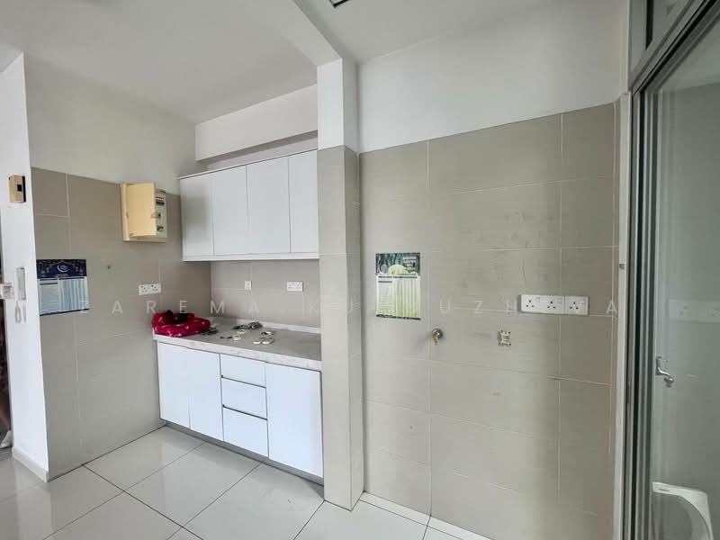 Condominium for Sale at Midfields 2 - Zarema Kulbuzheva - Kitchen - PropertyGuru.com.my