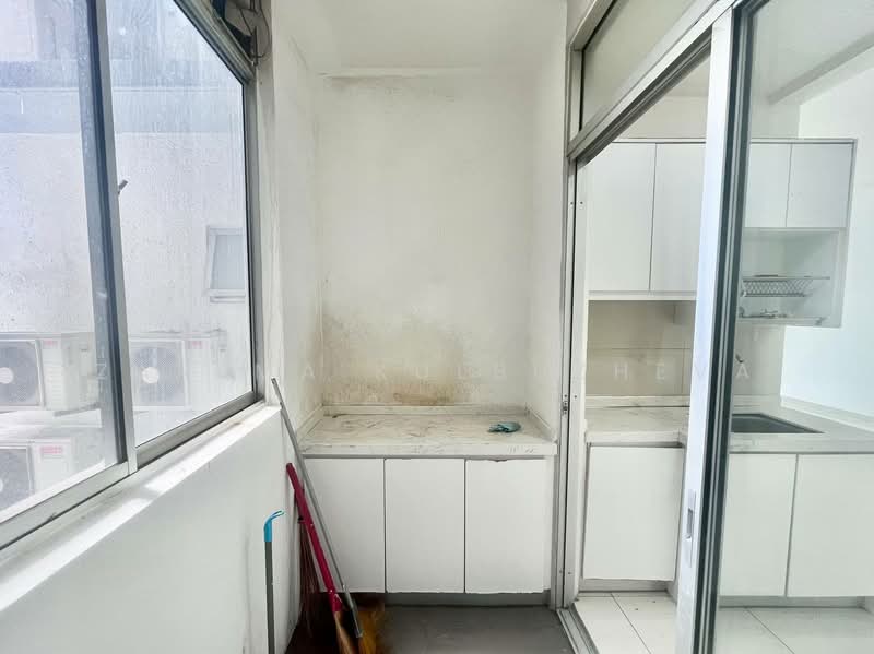 Condominium for Sale at Midfields 2 - Zarema Kulbuzheva - Balcony - PropertyGuru.com.my