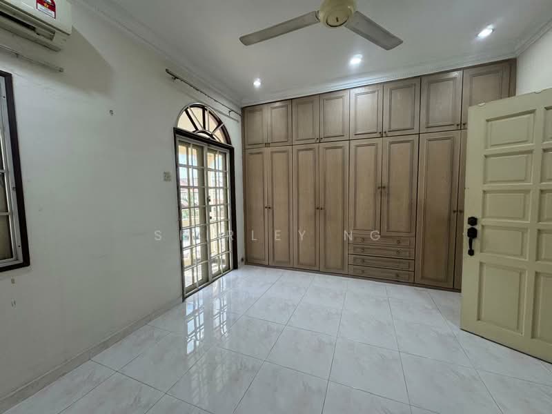 USJ untuk Untuk Disewa - RM 2,200 /bulan, Mac 2026 - Bedroom - PropertyGuru.com.my