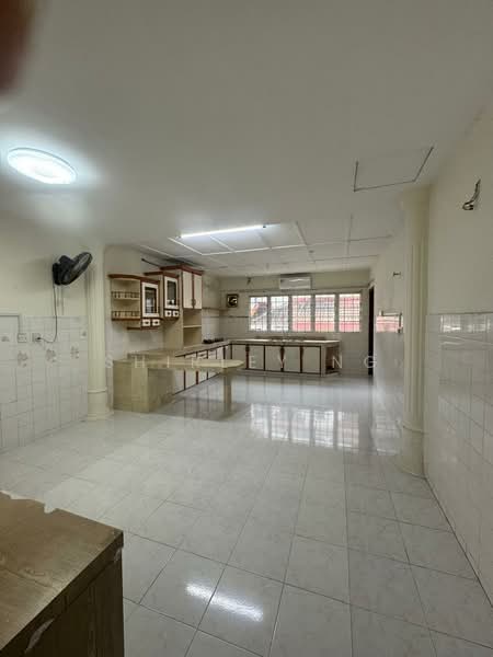 USJ untuk Untuk Disewa - RM 2,200 /bulan, Mac 2026 - Kitchen - PropertyGuru.com.my