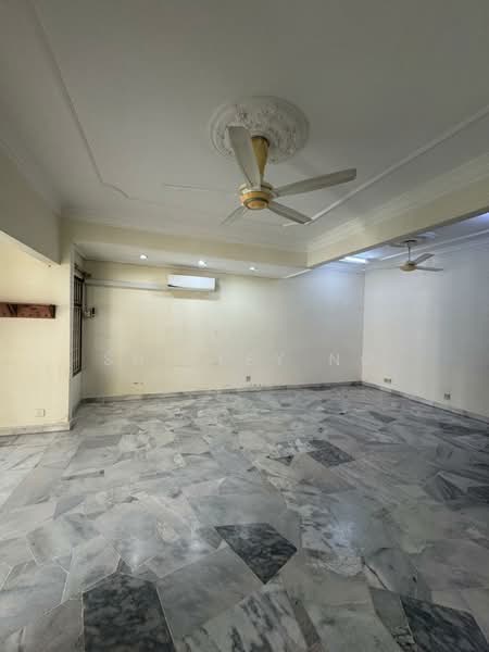USJ untuk Untuk Disewa - RM 2,200 /bulan, Mac 2026 - Living Room - PropertyGuru.com.my