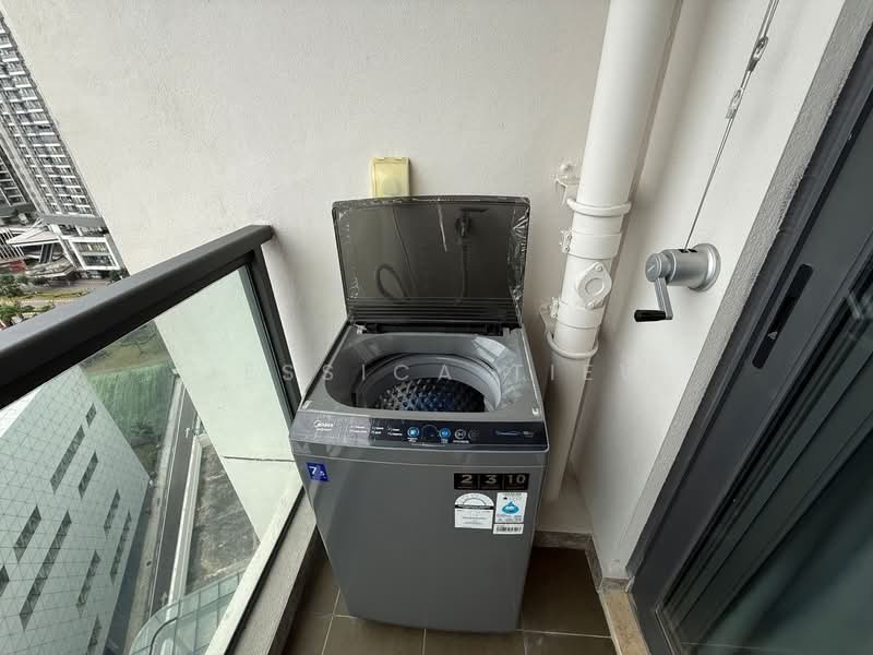 Apartment for Sale at R&F Princess Cove Phase 3-New Casa Suites - Jessica Tiew - PropertyGuru.com.my