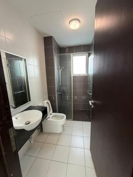 Semi-Detached House for Rent in Seri Kembangan (Selangor) - HL Lau - Bathroom - PropertyGuru.com.my