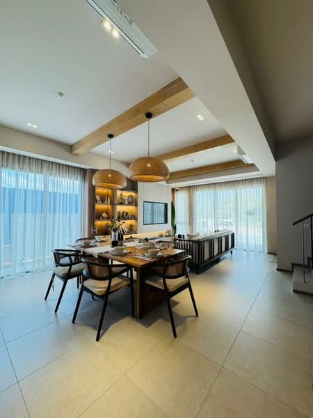 Rumah Teres 2 Tingkat untuk Dijual di Cyber 10 (Cyberjaya) - Thony Tan - Dining Room - PropertyGuru.com.my