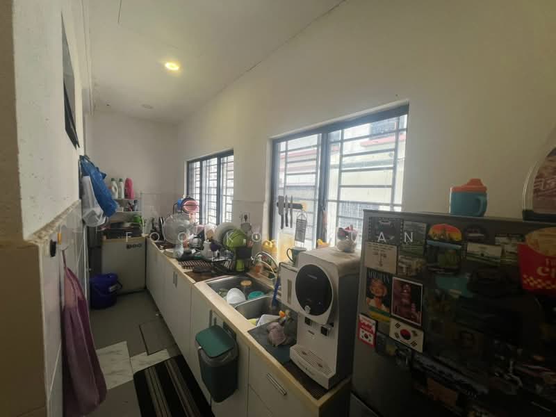 2-storey Terraced House for Sale in Sungai Buloh (Selangor) - Kelton Foo - Kitchen - PropertyGuru.com.my