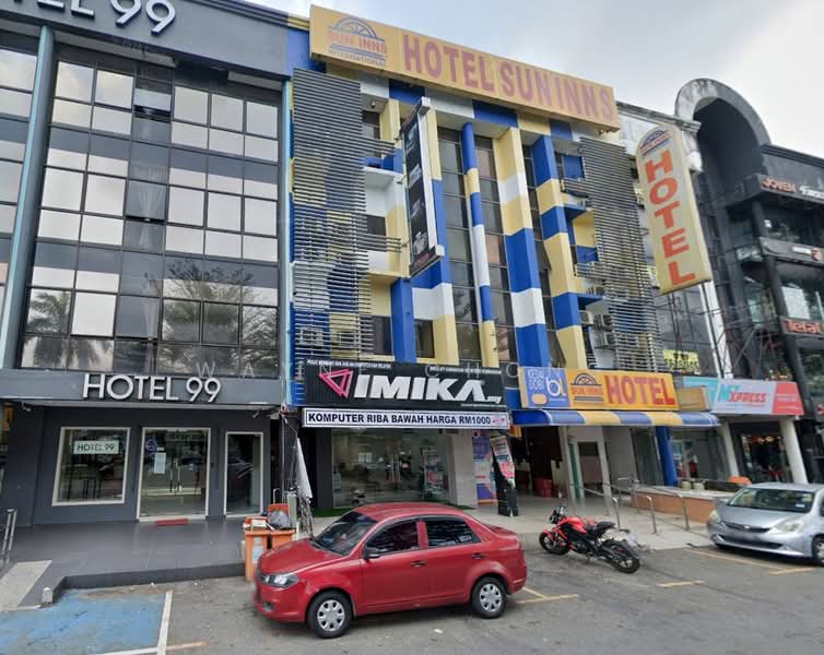 Shop for Sale in Seri Kembangan (Selangor) - Wayne Chong - Exterior - PropertyGuru.com.my