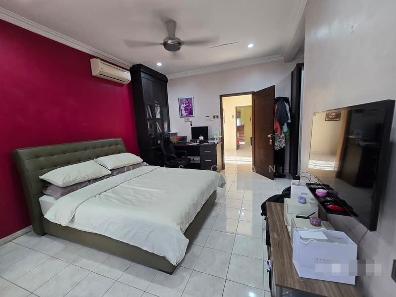 Terraced House for Sale in Bandar Puteri Klang (Klang) - Louis Chan - Bedroom - PropertyGuru.com.my