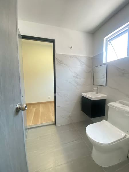 2-storey Terraced House for Sale in TAMAN PUCHONG UTAMA (Puchong) - Leia Lian - Bathroom - PropertyGuru.com.my