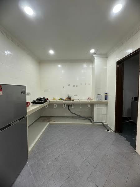 Condominium for Sale at Datin Halimah Condominium - Vivian Abdullah - Kitchen - PropertyGuru.com.my