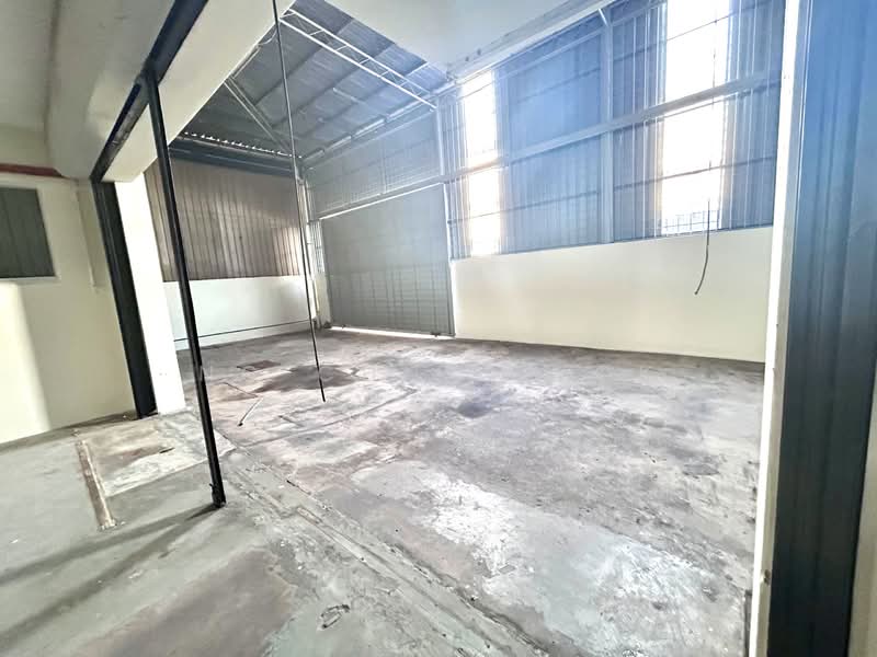 For Sale - Kolombong Warehouse