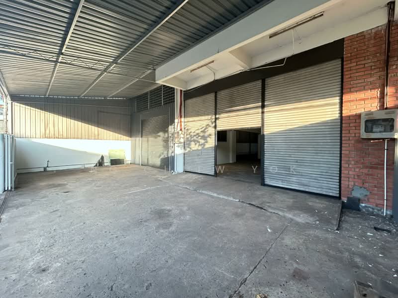 For Sale - Kolombong Warehouse