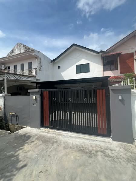 2-storey Terraced House for Sale in Taman Sri Putri (Skudai) - Elvis Ku - Exterior - PropertyGuru.com.my