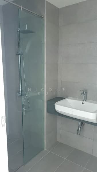 Waterside Residence untuk Untuk Dijual - RM 1,300,000, Mac 2026 - Bathroom - PropertyGuru.com.my