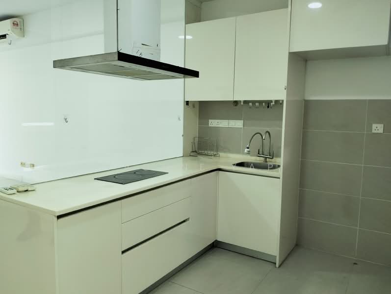Service Residence for Sale at Nova Saujana - Yvonne Yap - Kitchen - PropertyGuru.com.my