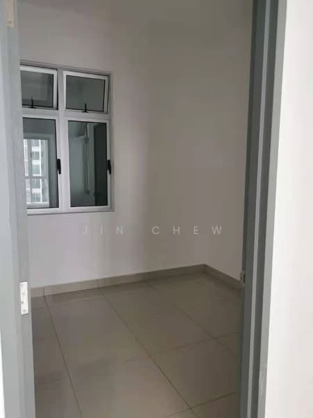 Service Residence for Sale at Meridin Bayvue Serviced Apartment - Jin Chew - Interior - PropertyGuru.com.my