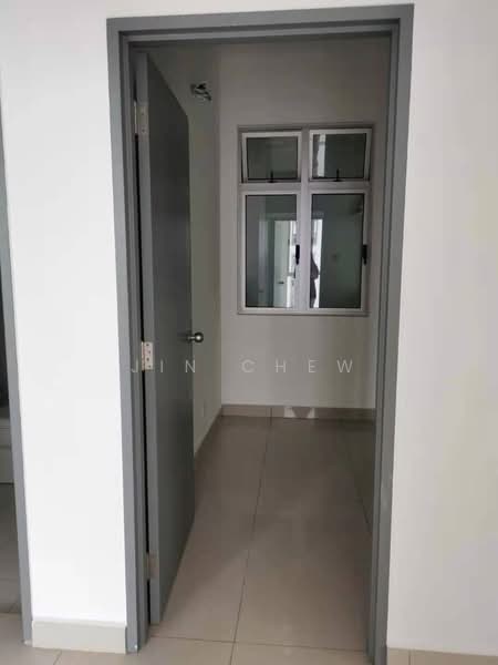 Service Residence for Sale at Meridin Bayvue Serviced Apartment - Jin Chew - Interior - PropertyGuru.com.my