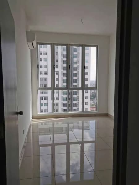 Service Residence for Sale at Meridin Bayvue Serviced Apartment - Jin Chew - View - PropertyGuru.com.my