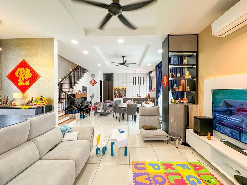 Semi-Detached House for Sale in Semenyih (Selangor) - Ahmad Ikhwan Arif - Living Room - PropertyGuru.com.my