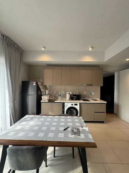 Service Residence for Rent at Isola - Isfarizal fazz - Kitchen - PropertyGuru.com.my