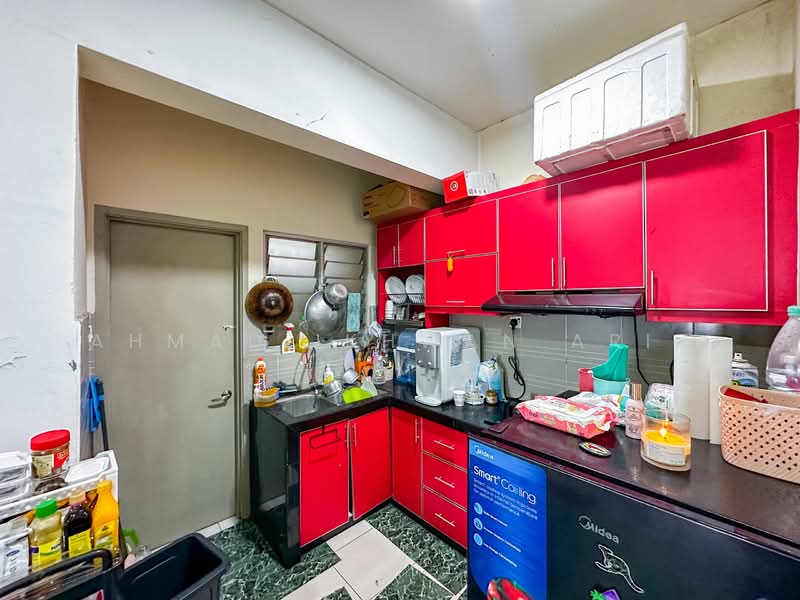 Symphony Heights (Simfoni Heights) untuk Untuk Dijual - RM 290,000, Mac 2026 - Kitchen - PropertyGuru.com.my