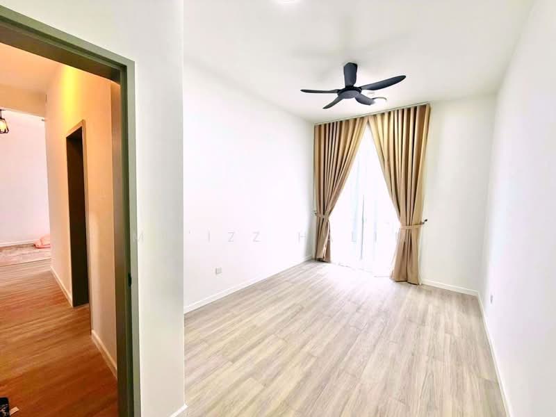 Condominium for Rent at Lakefront Residence - Mu'izz Halim - PropertyGuru.com.my