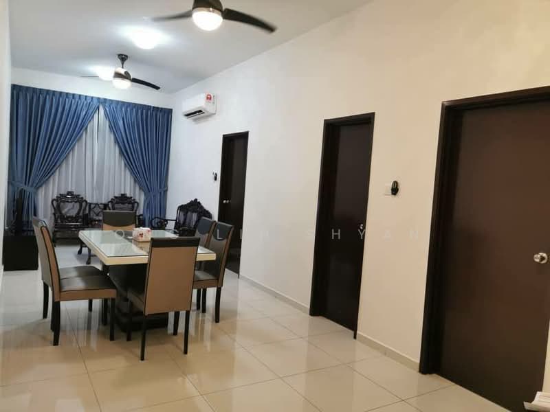 Service Residence for Sale at D'Summit Residences - Ong Lih Shyan - Dining Room - PropertyGuru.com.my